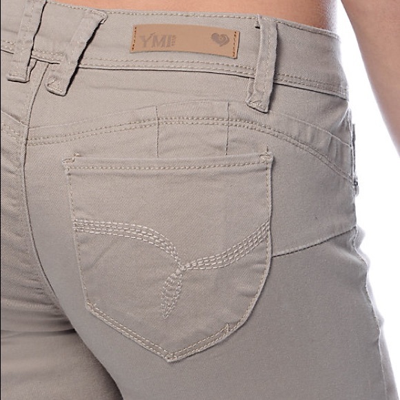 Never Worn Push up Khaki Skinny Pants - Picture 6 of 7